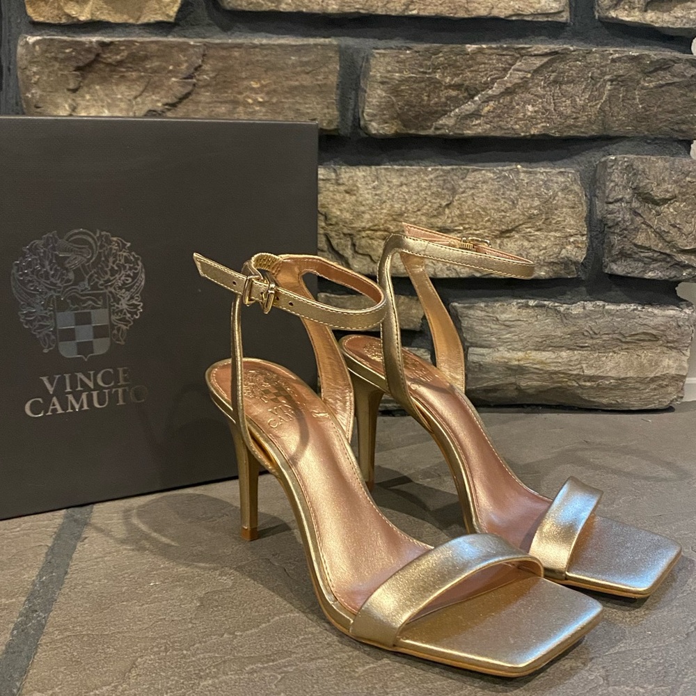 Vince Camuto Women's Footwear Saprenda Heeled Sandal Size 7